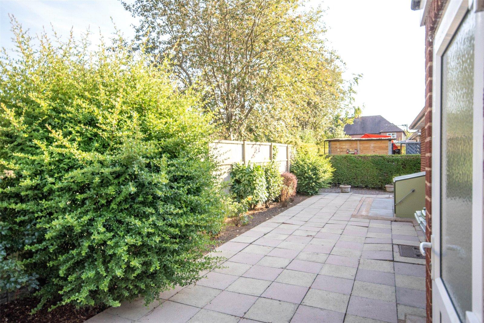 Oakfield Close, Copthorne, Shrewsbury, SY3 - DB Roberts