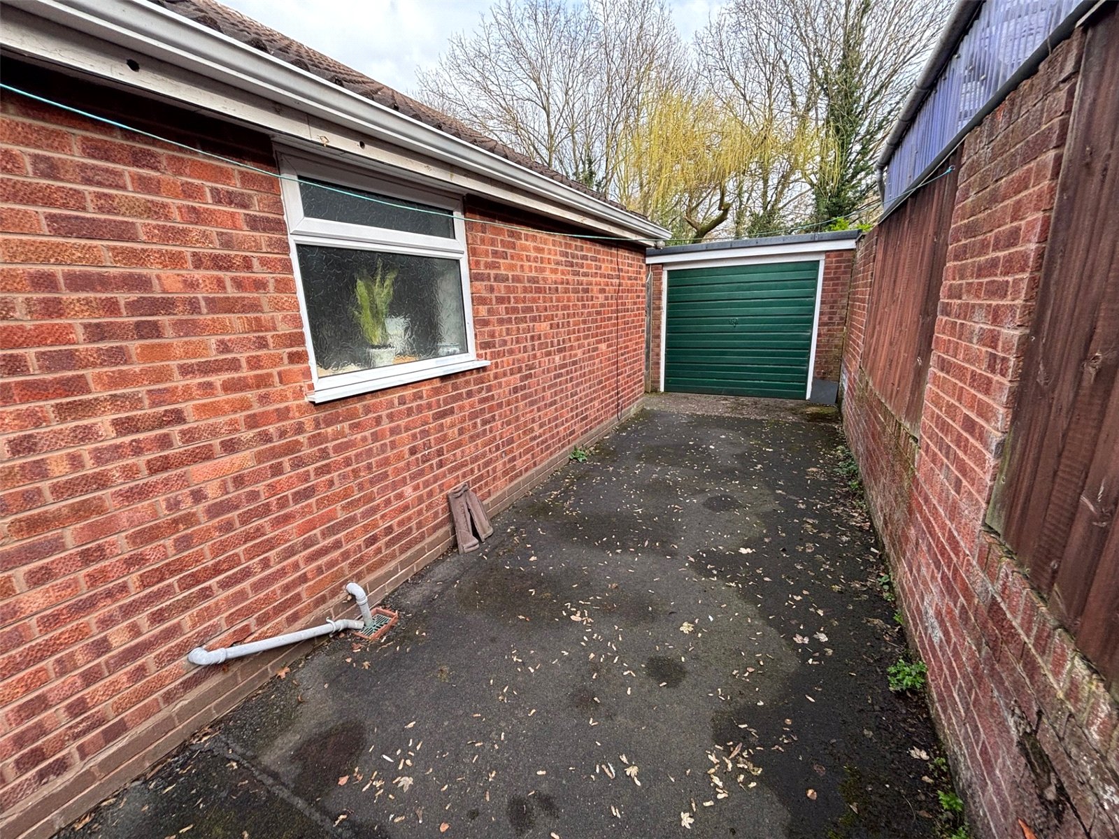 Berberis Road, Leegomery, Telford, TF1 - DB Roberts
