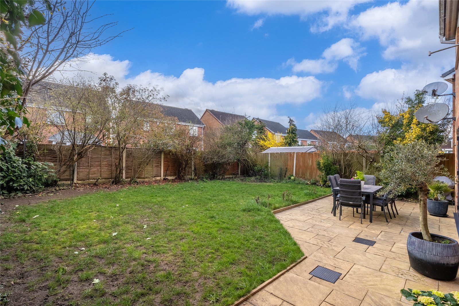 Hedingham Road, Leegomery, Telford, TF1 - DB Roberts