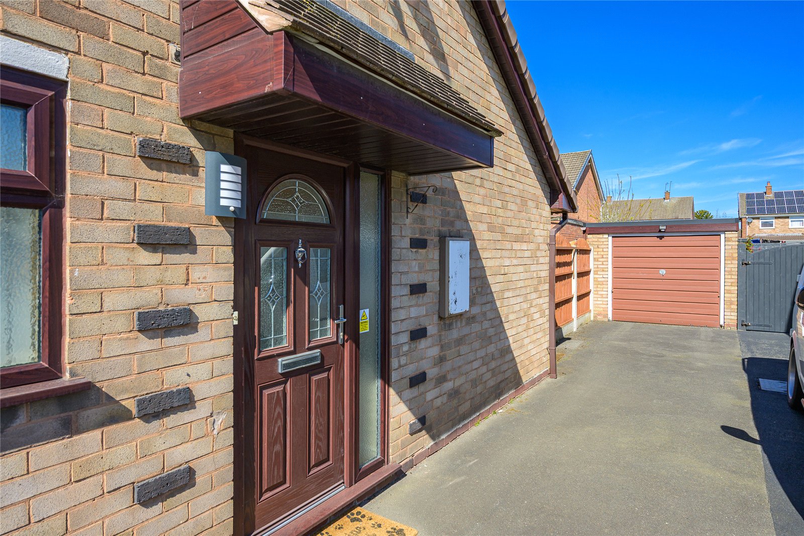 Silverton Way, Wednesfield, Wolverhampton, WV11 - DB Roberts