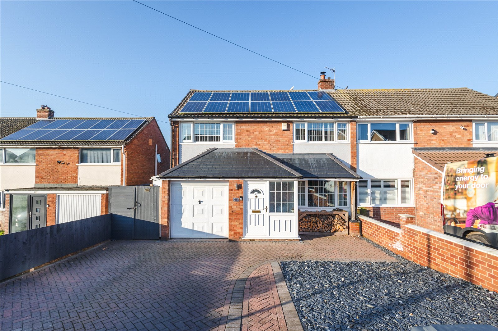 Teagues Crescent, Trench, Telford, TF2 - DB Roberts
