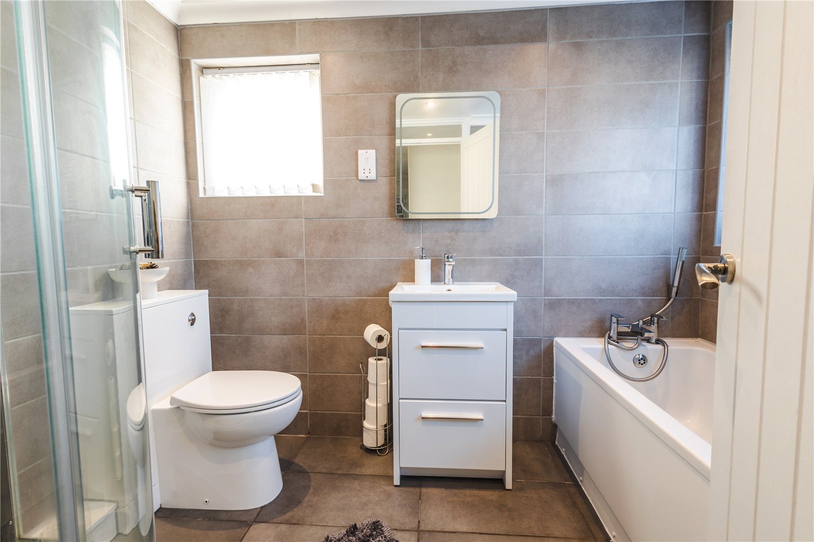 Teagues Crescent, Trench, Telford, TF2 - DB Roberts