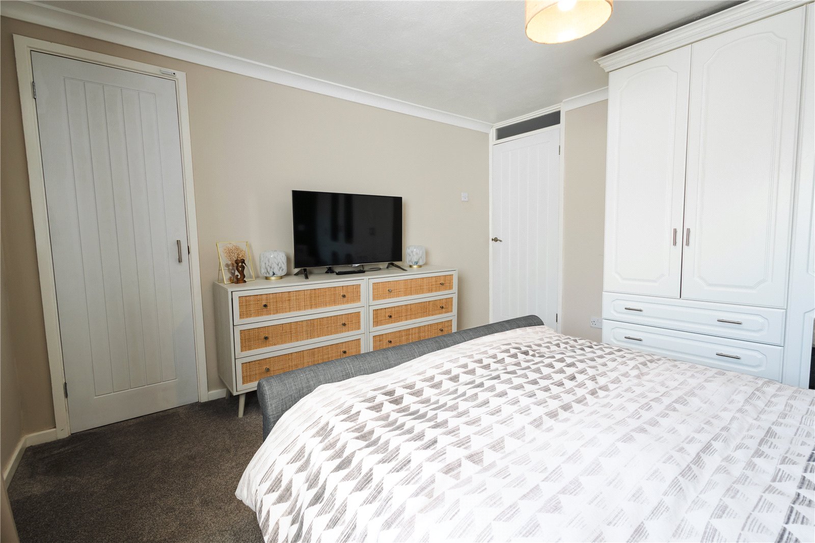 Teagues Crescent, Trench, Telford, TF2 - DB Roberts