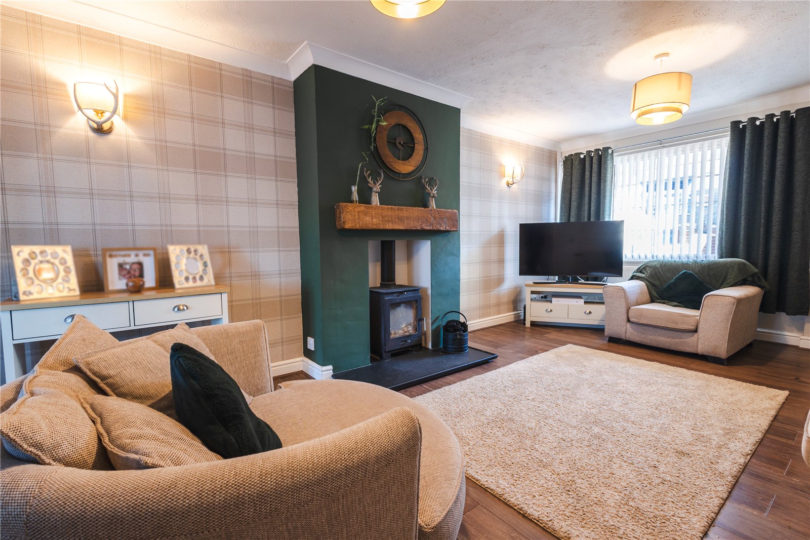 Teagues Crescent, Trench, Telford, TF2 - DB Roberts