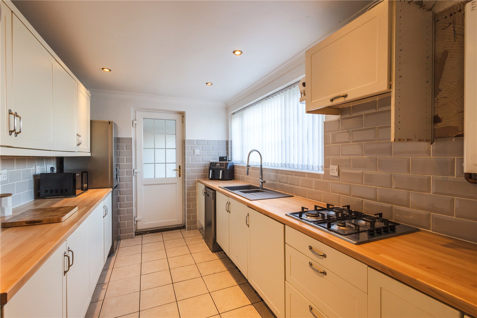 Teagues Crescent, Trench, Telford, TF2 - DB Roberts