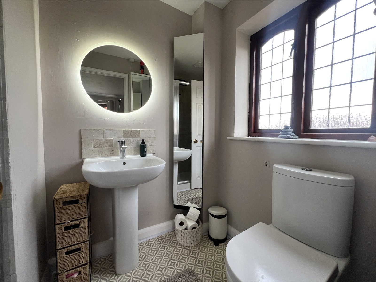 Meadowsweet Drive, Priorslee, Telford, TF2 - DB Roberts