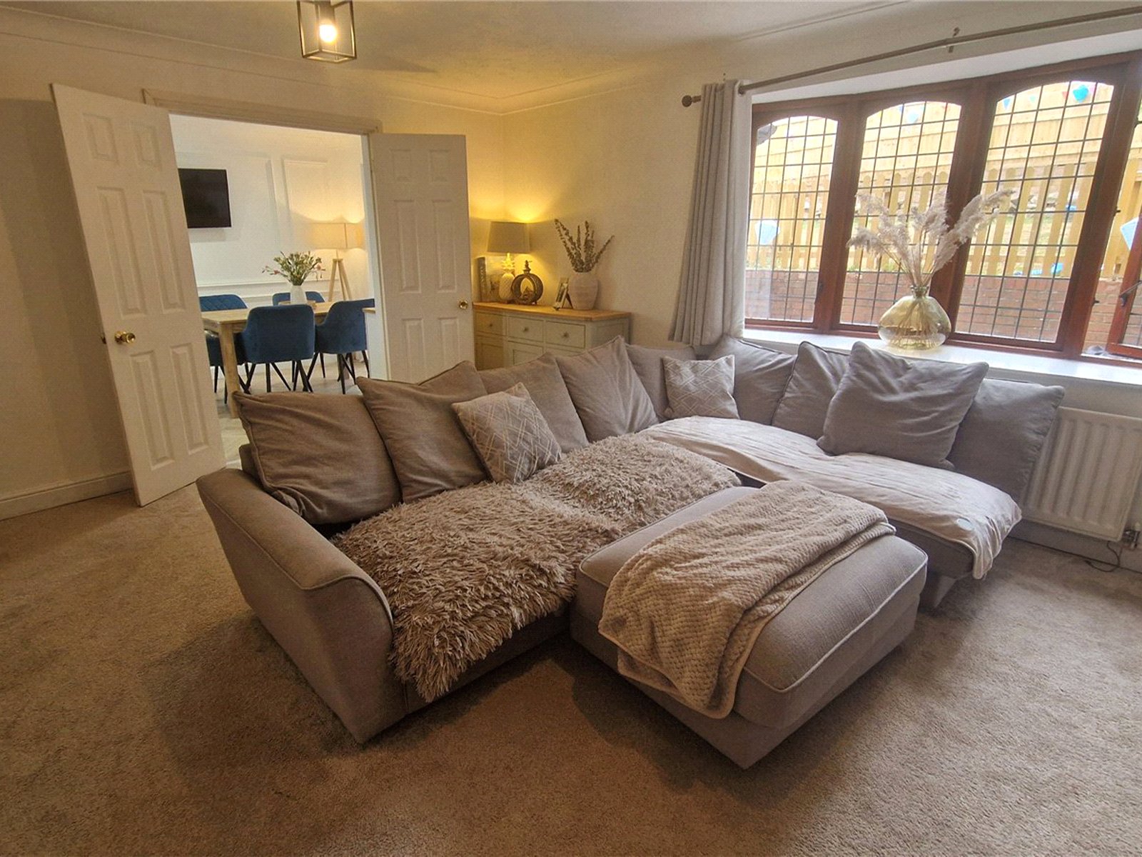 Meadowsweet Drive, Priorslee, Telford, TF2 - DB Roberts