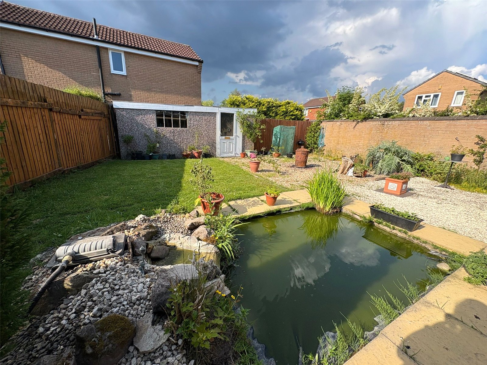 Conroy Drive, Dawley, Telford, TF4 - DB Roberts