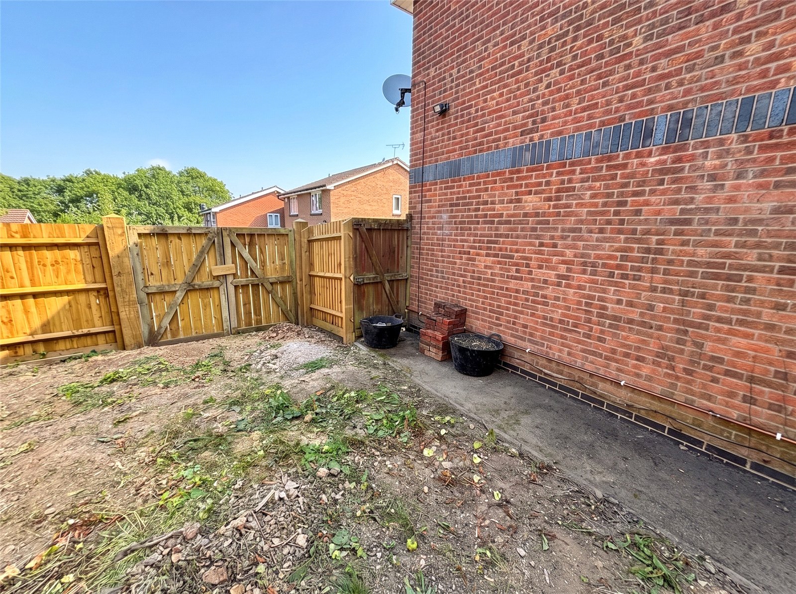 Eleanors Close, Aqueduct, Telford, TF4 - DB Roberts