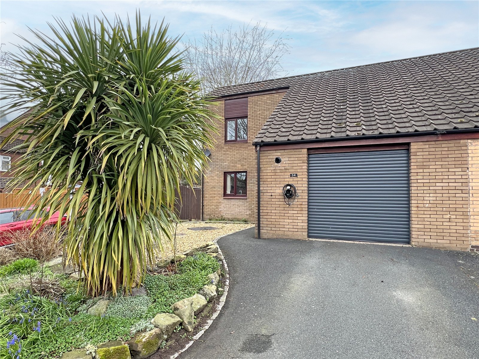 Dinthill, Telford, Shropshire, TF3 - DB Roberts