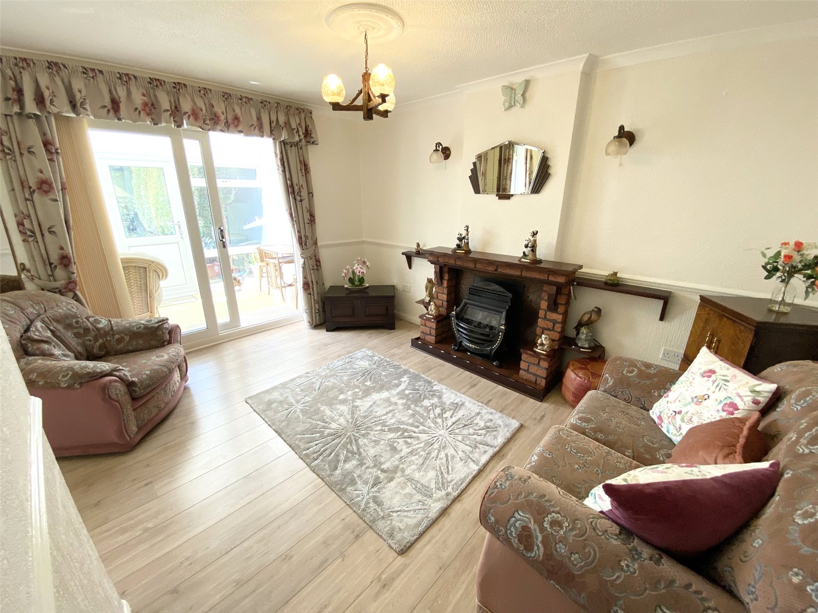 Near Vallens, Hadley, Telford, TF1 - DB Roberts