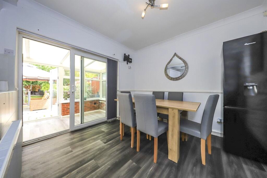Chestnut Way, Finchfield, Wolverhampton, WV3 - DB Roberts