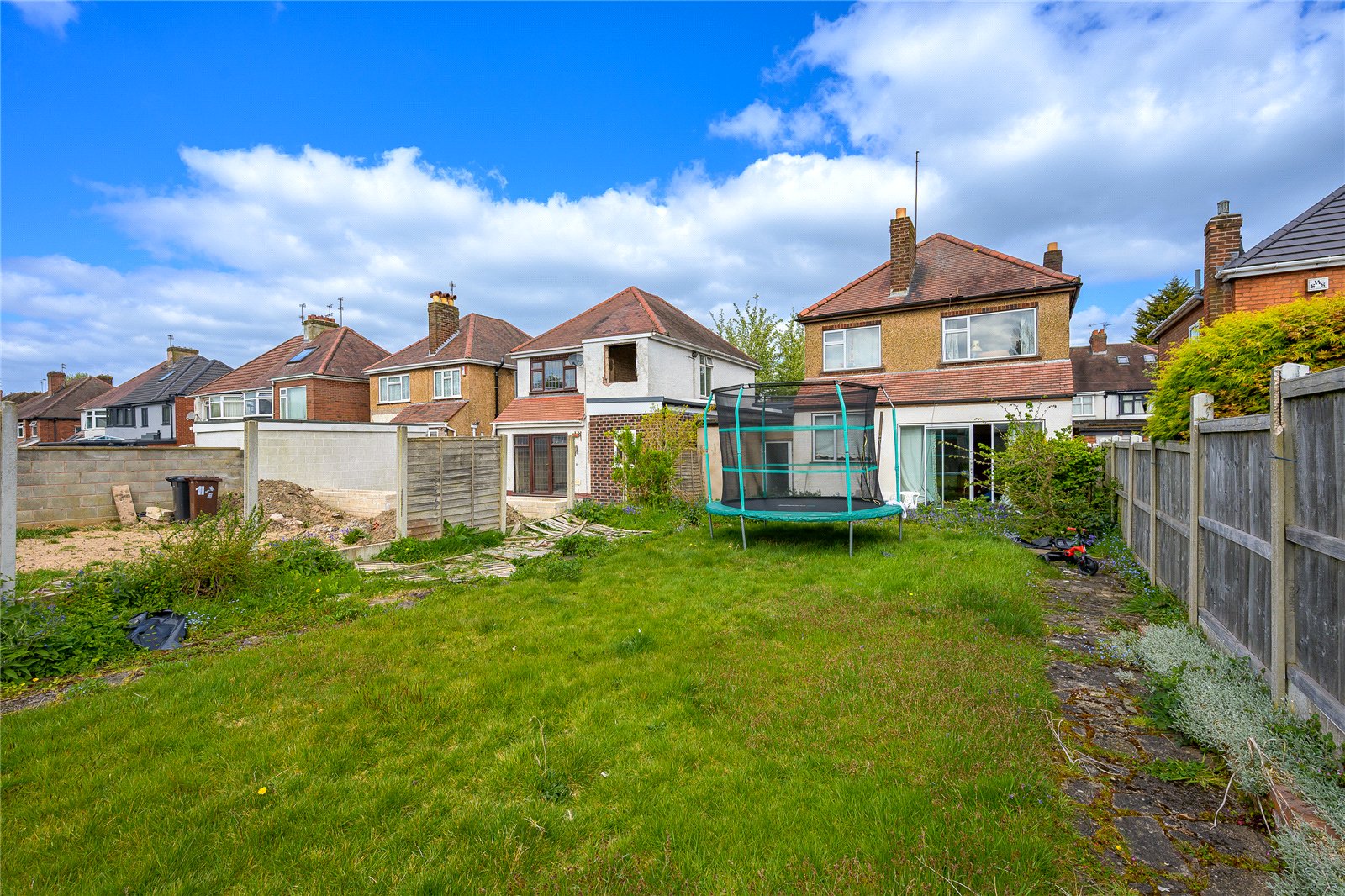 Capstone Avenue, Wolverhampton, West Midlands, WV10 - DB Roberts