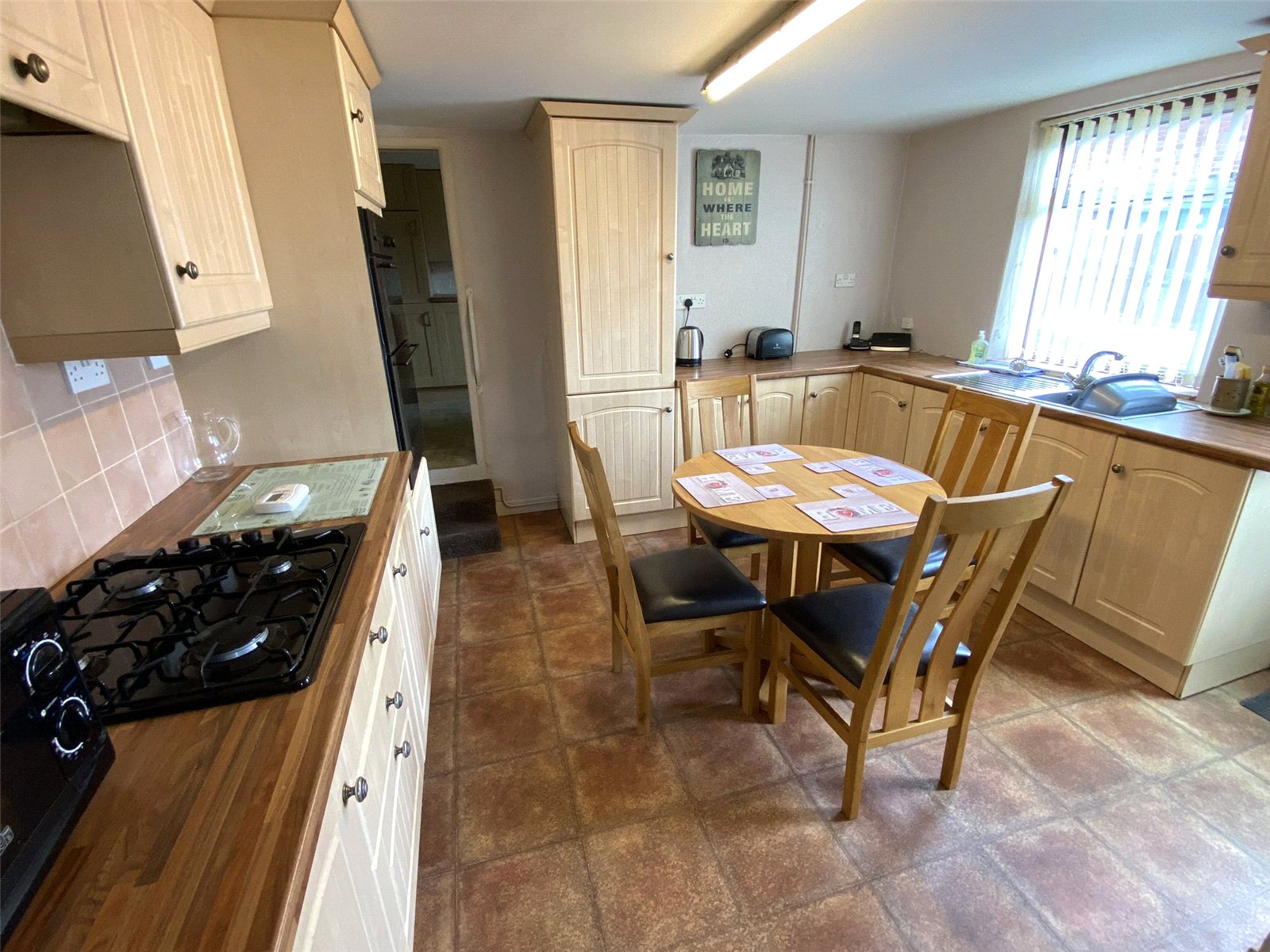 Stafford Road, Oakengates, Telford, TF2 - DB Roberts