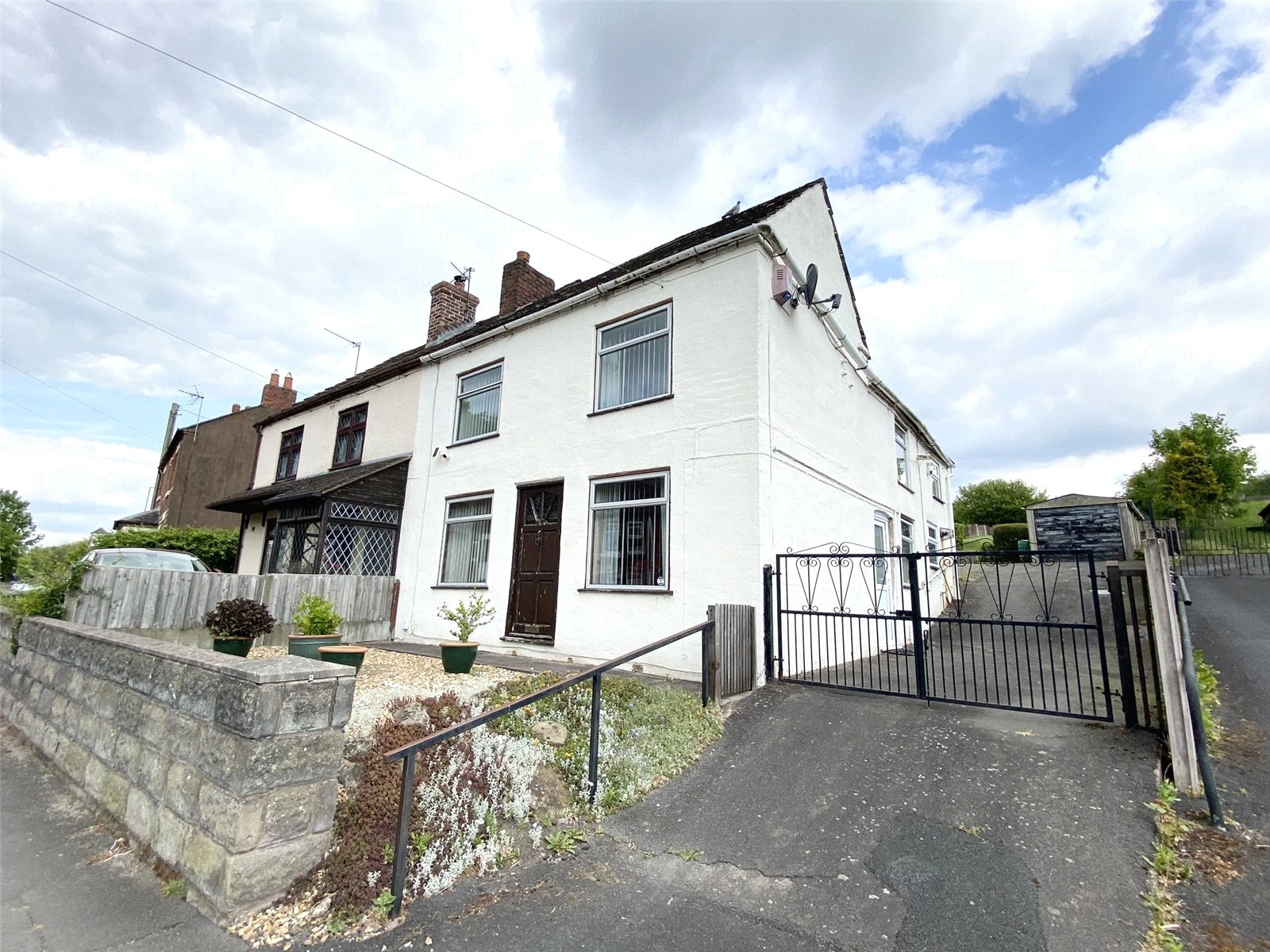 Stafford Road, Oakengates, Telford, TF2 - DB Roberts