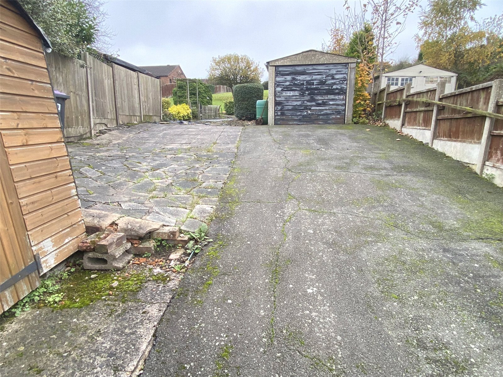 Stafford Road, Oakengates, Telford, TF2 - DB Roberts