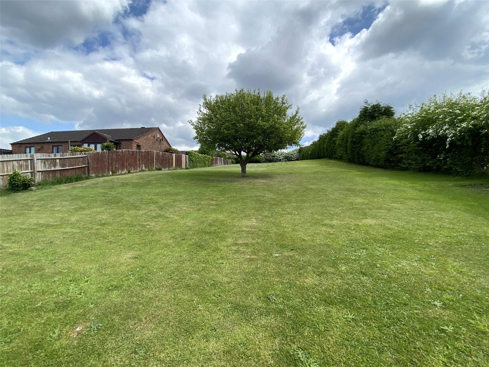 Stafford Road, Oakengates, Telford, TF2 - DB Roberts
