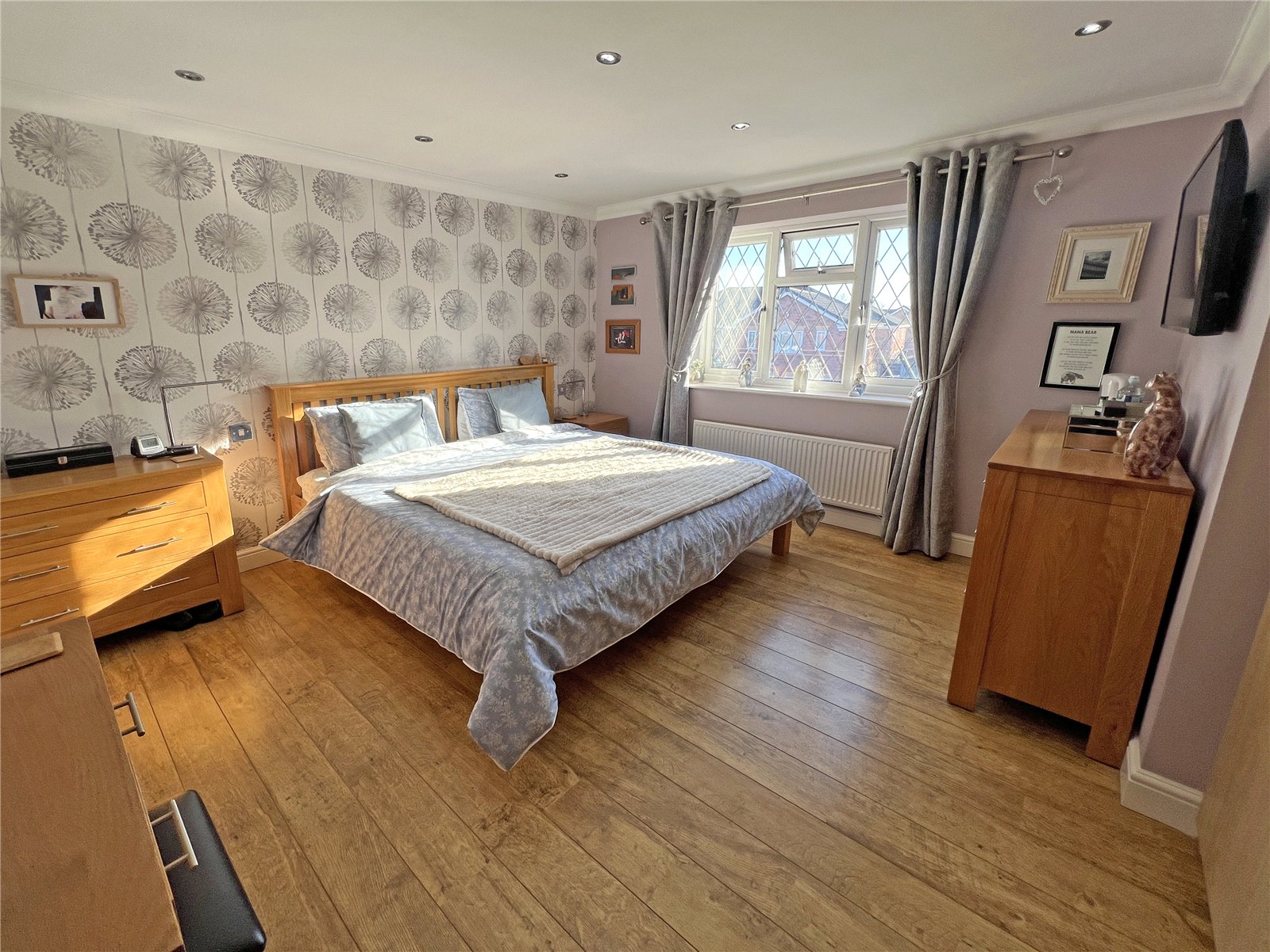 Highgrove Meadows, Priorslee, Telford, TF2 - DB Roberts