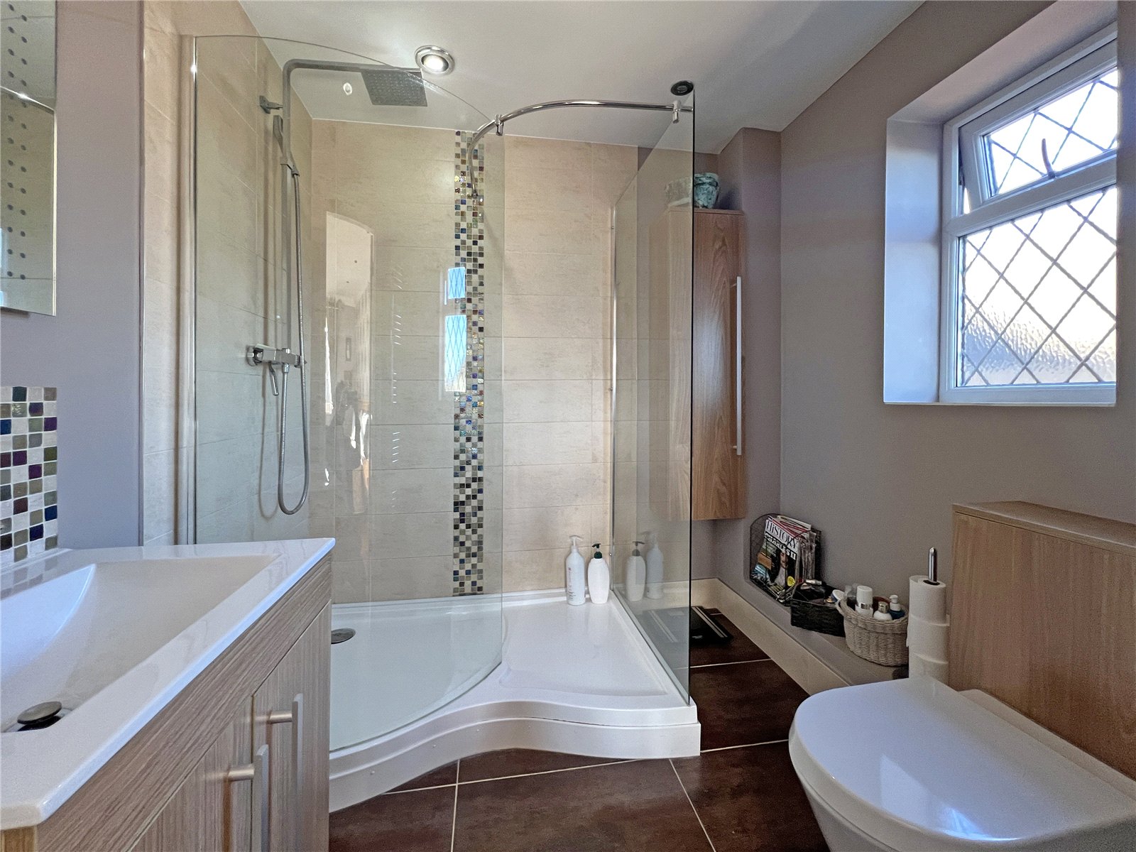 Highgrove Meadows, Priorslee, Telford, TF2 - DB Roberts