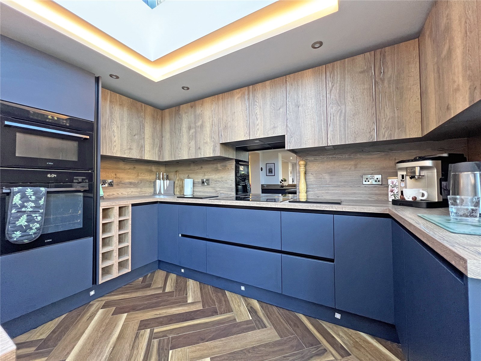 Highgrove Meadows, Priorslee, Telford, TF2 - DB Roberts