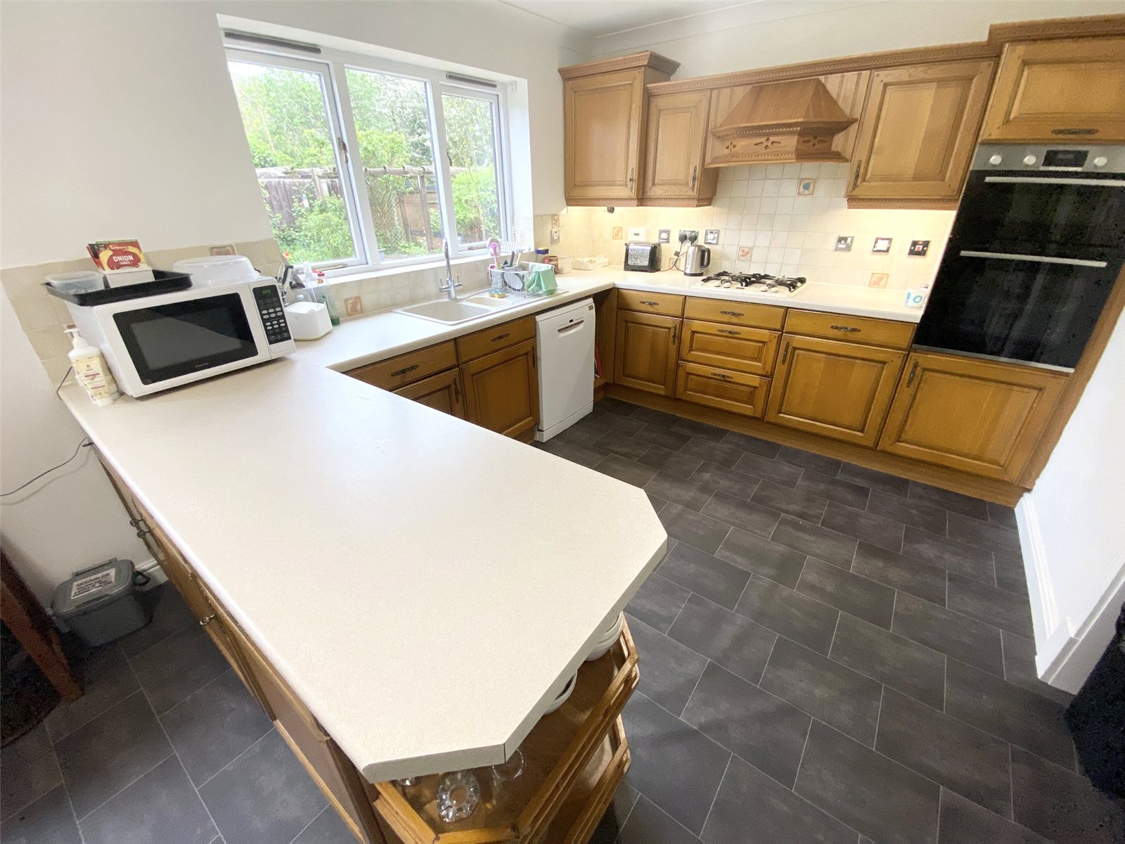 Donnerville Close, Wellington, Telford, TF1 - DB Roberts