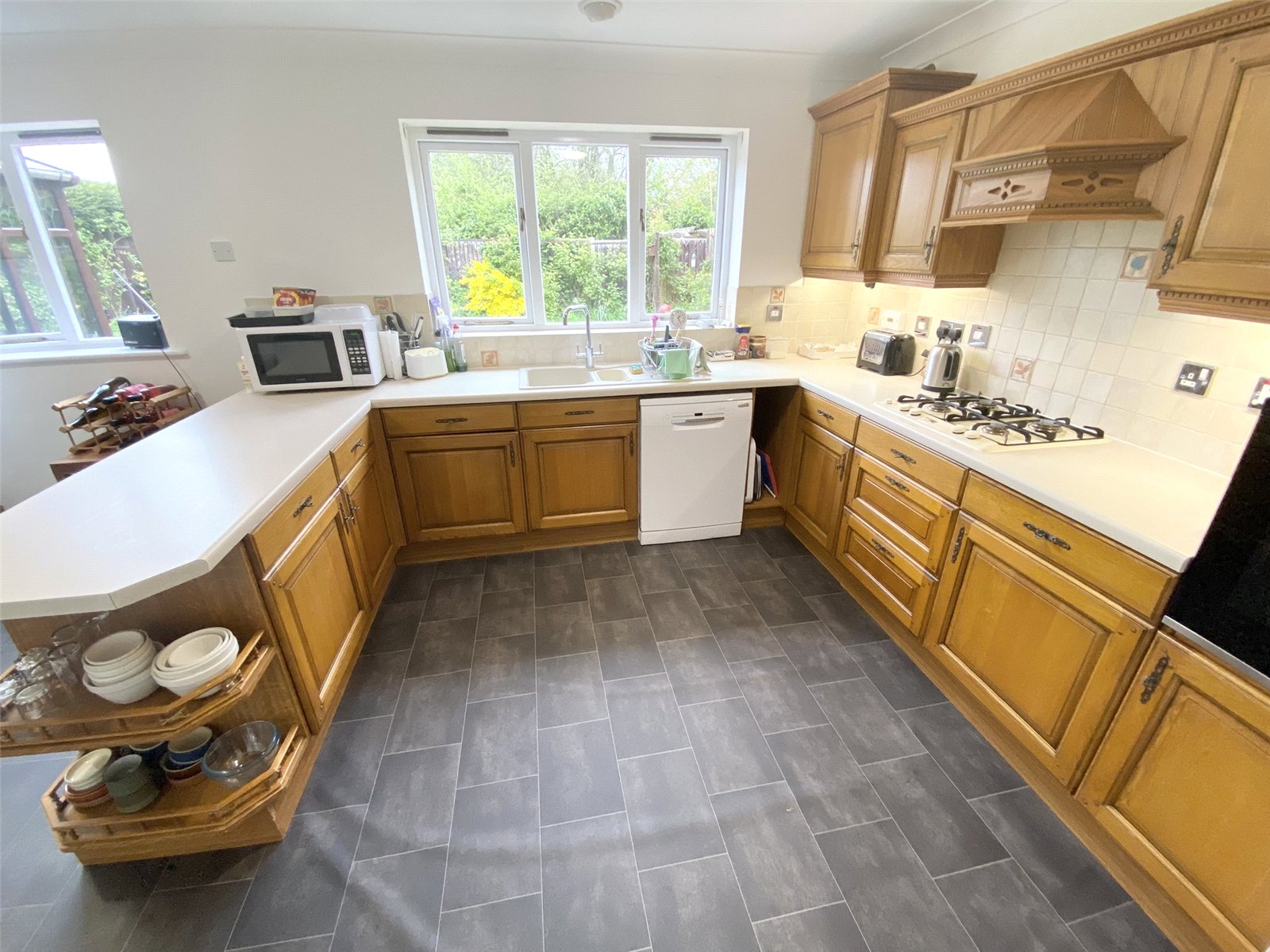 Donnerville Close, Wellington, Telford, TF1 - DB Roberts
