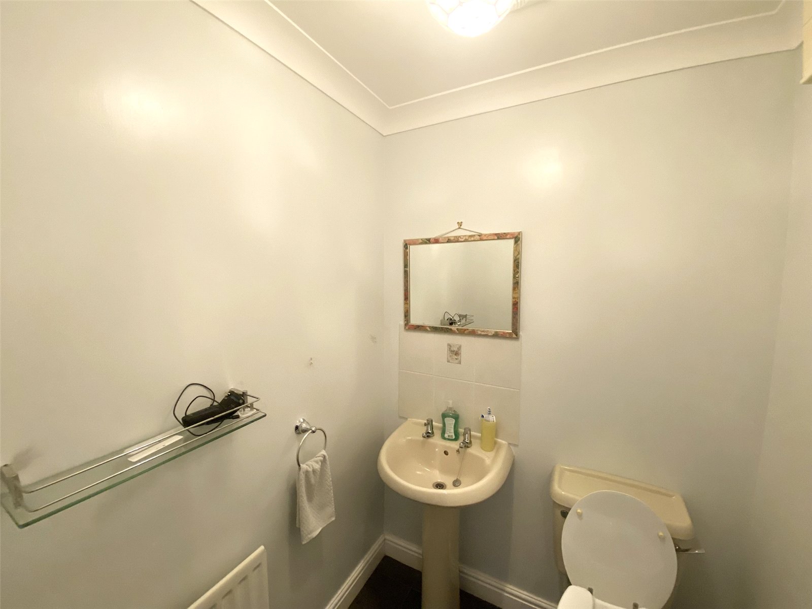 Donnerville Close, Wellington, Telford, TF1 - DB Roberts