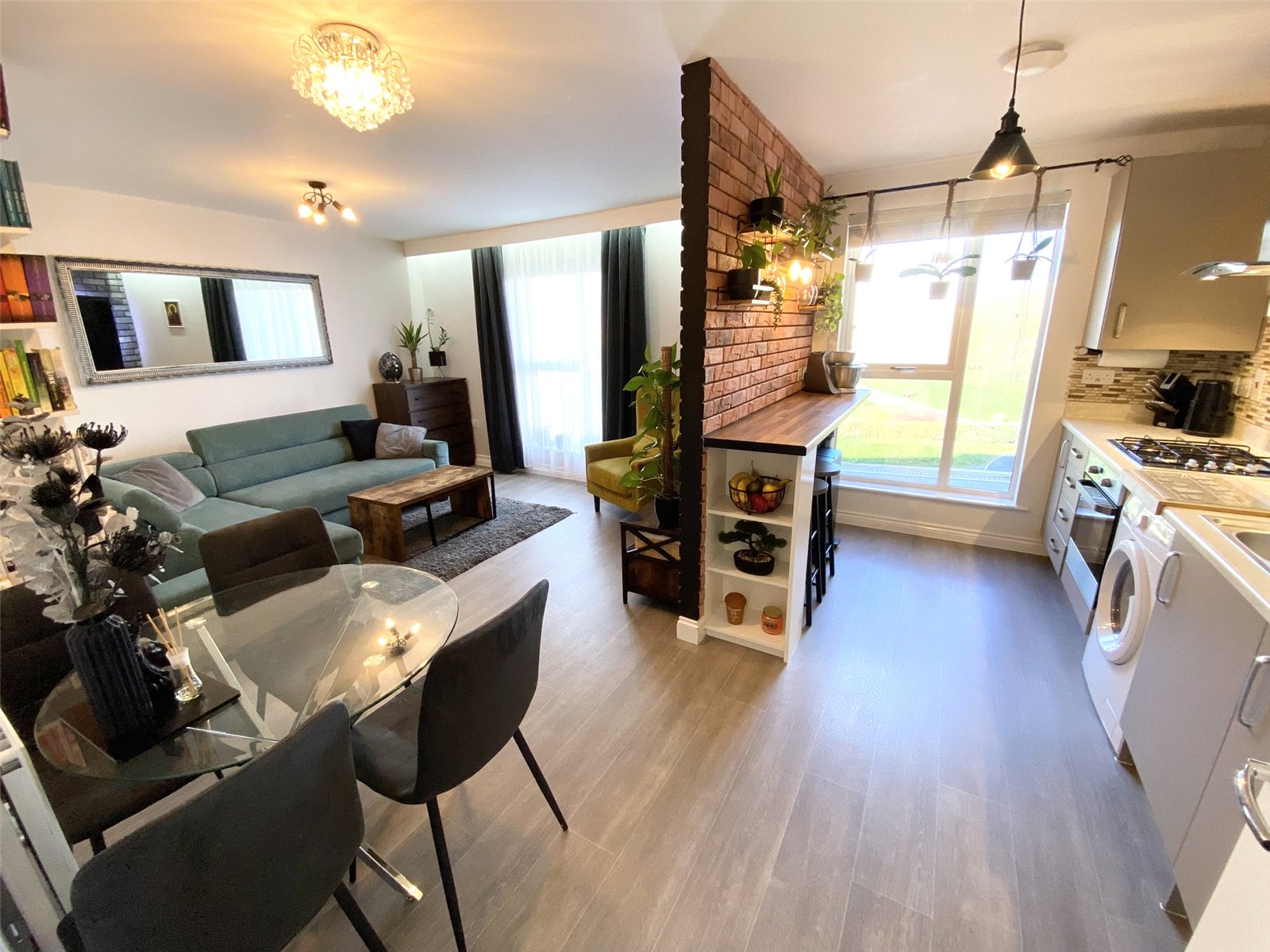 Parkside Crescent, Ketley, Telford, TF1 - DB Roberts