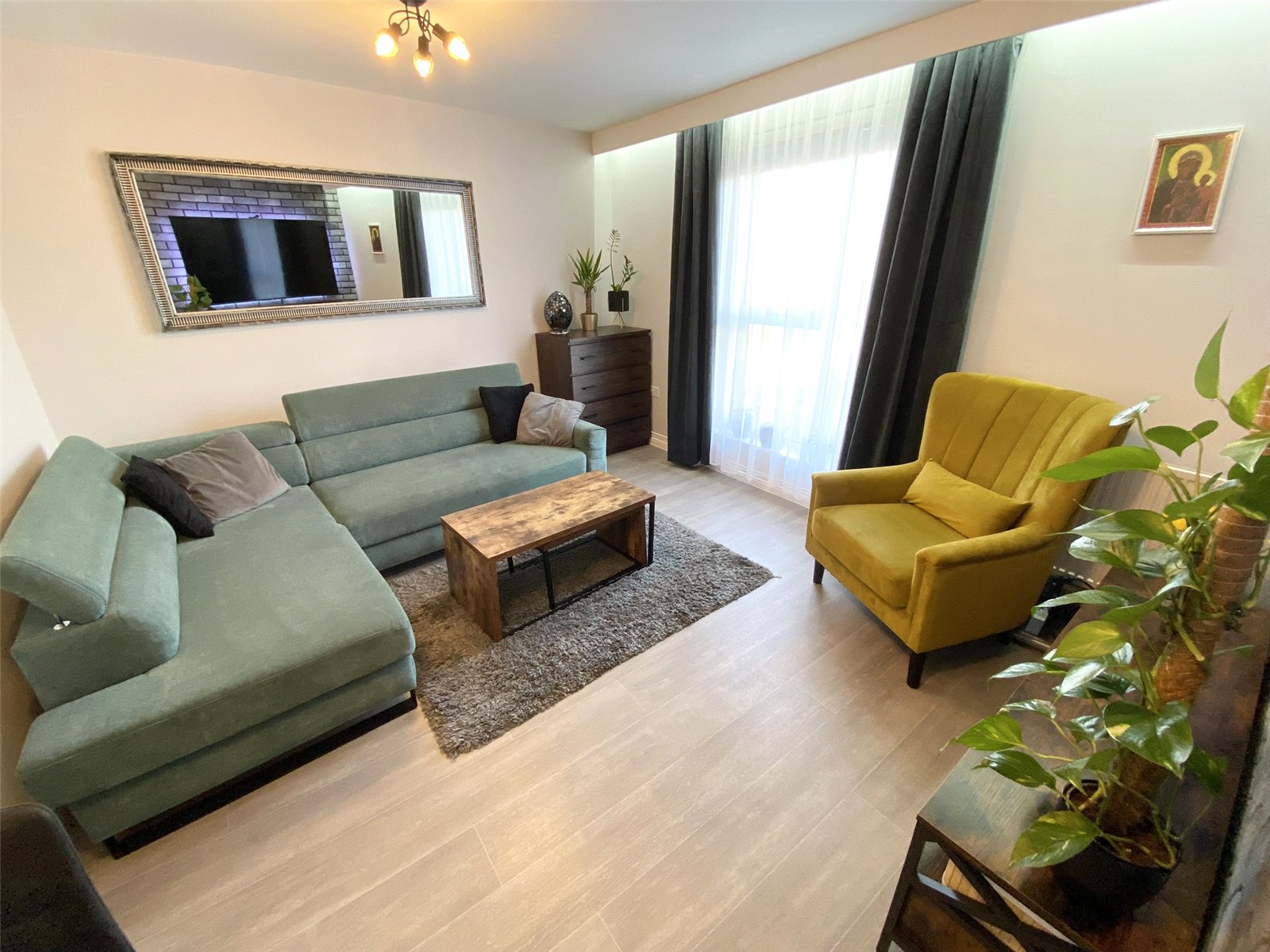 Parkside Crescent, Ketley, Telford, TF1 - DB Roberts