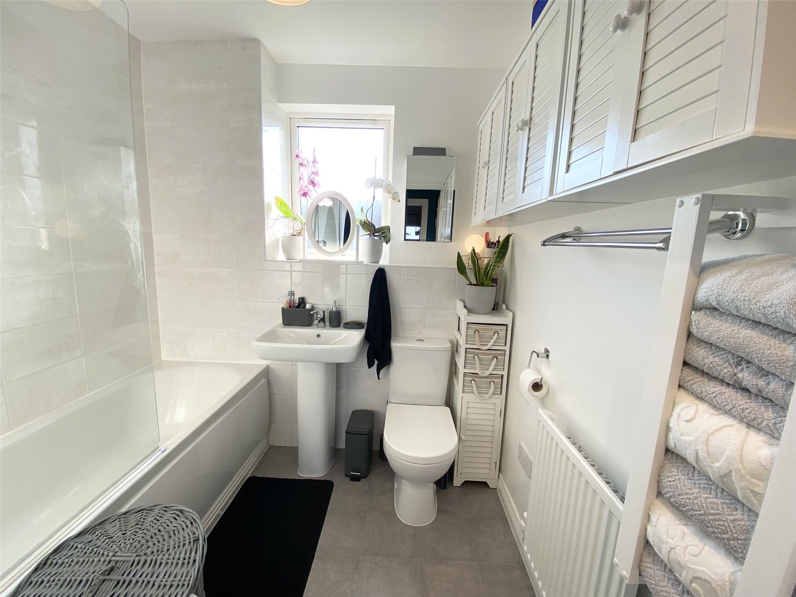 Parkside Crescent, Ketley, Telford, TF1 - DB Roberts