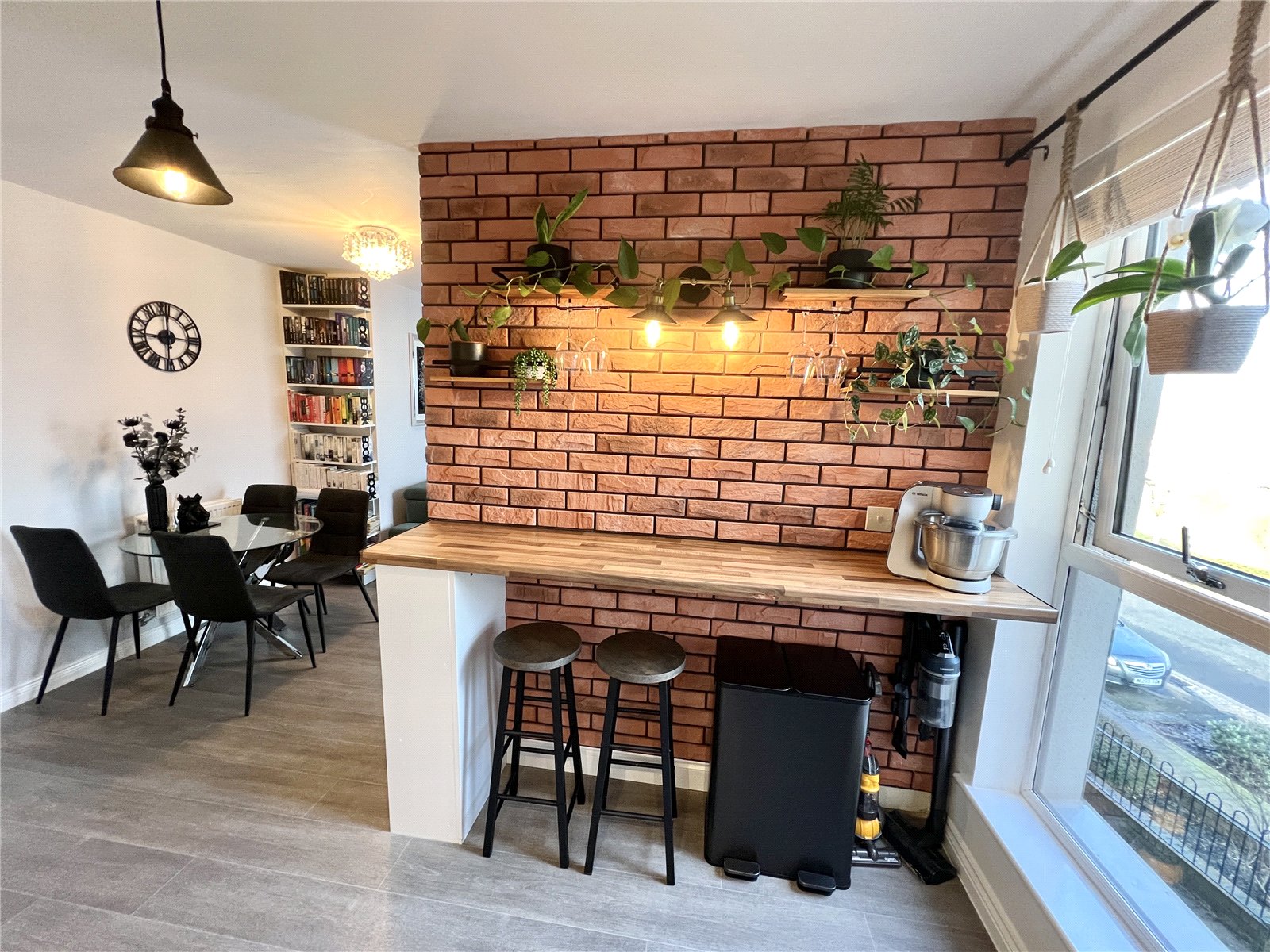 Parkside Crescent, Ketley, Telford, TF1 - DB Roberts