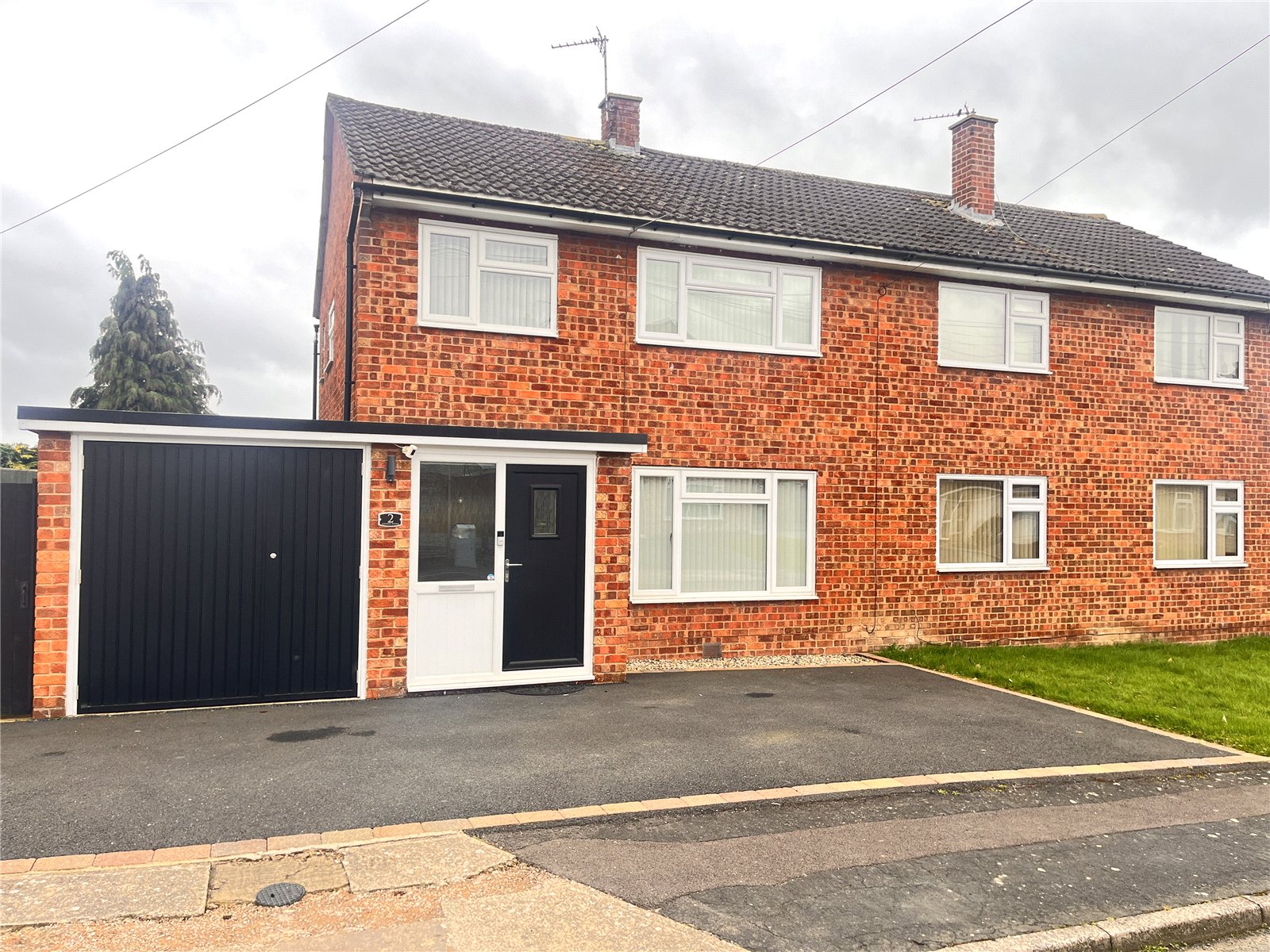 Cressage Avenue, Heath Farm, Shrewsbury, SY1 - DB Roberts