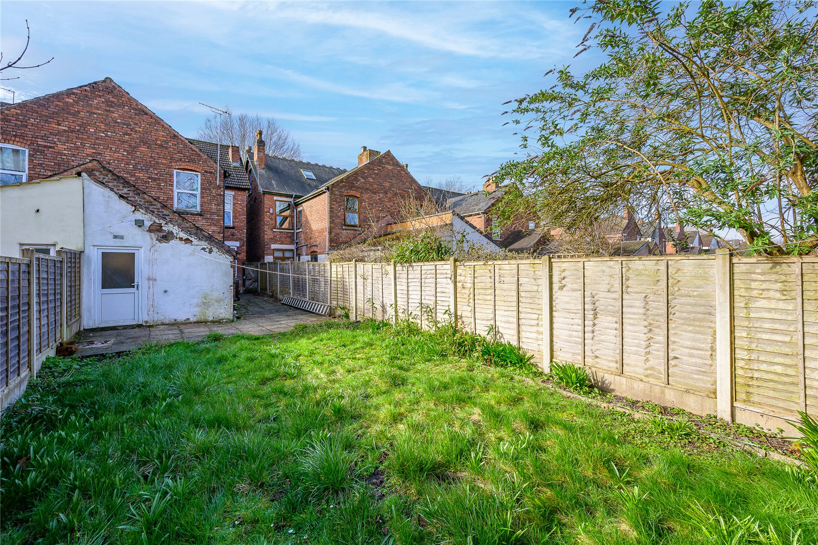 Allen Road, West Park, Wolverhampton, WV6 - DB Roberts