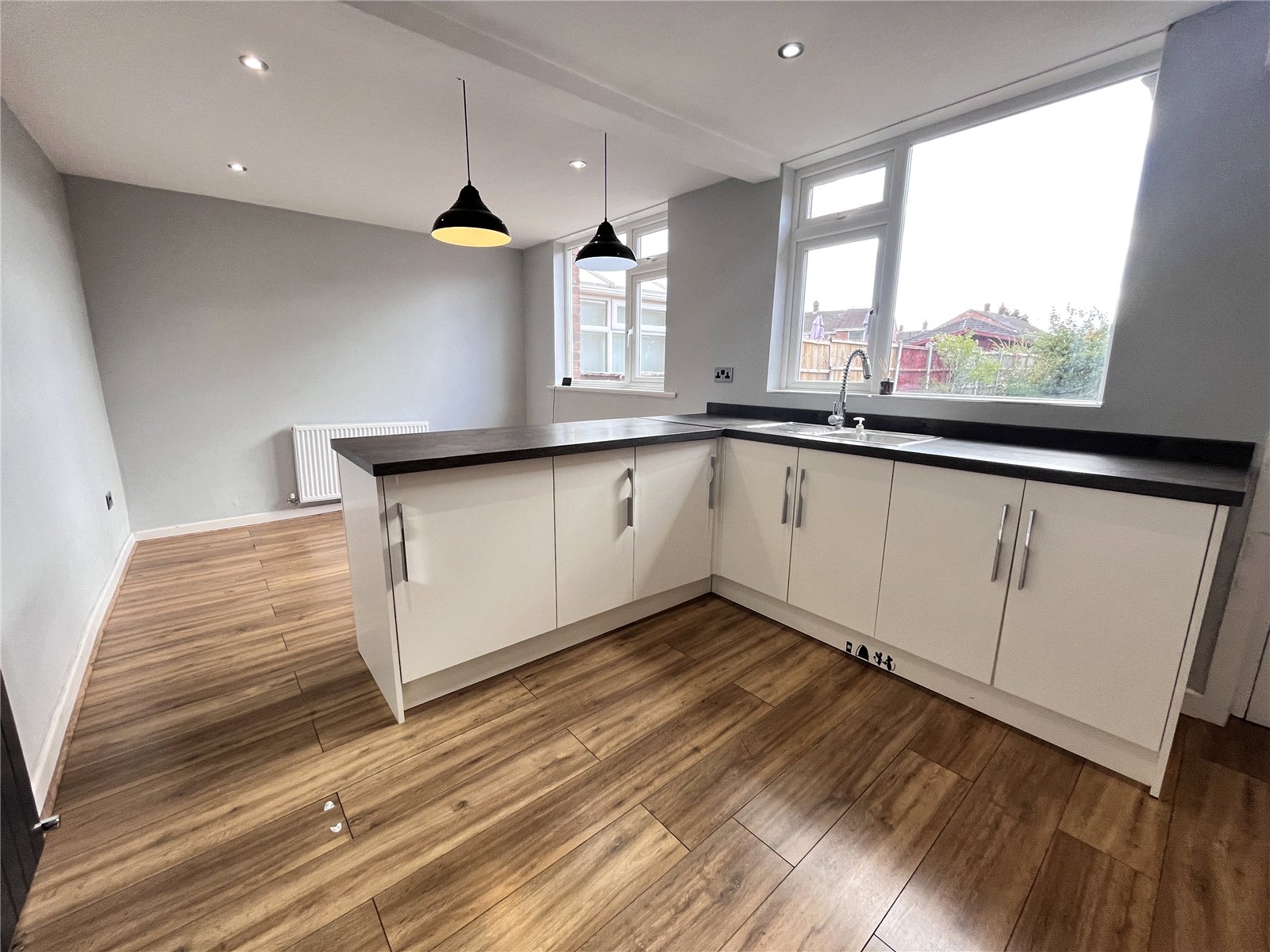 Meadow Farm Drive, Shrewsbury, Shropshire, SY1 - DB Roberts