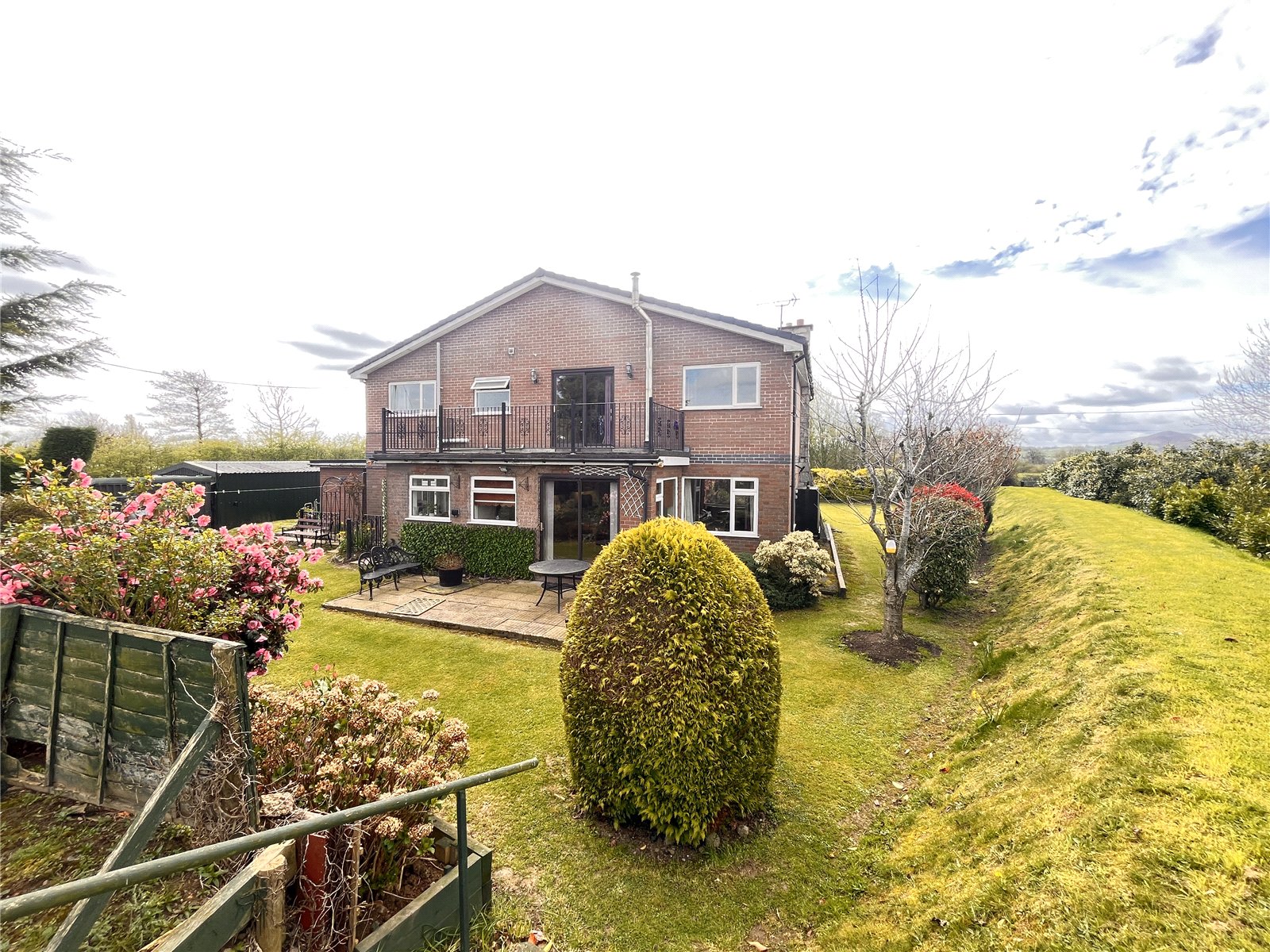 Melverley Road, Pentre, Shrewsbury, SY4 - DB Roberts