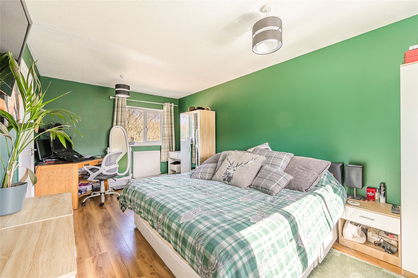 Ferndale Drive, Priorslee, Telford, TF2 - DB Roberts