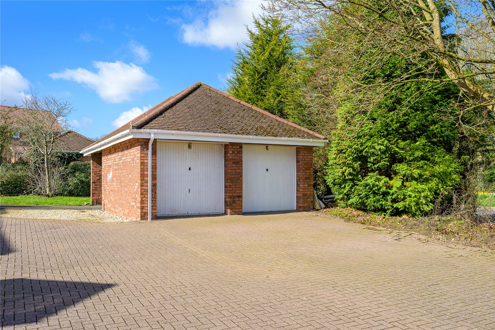 Ferndale Drive, Priorslee, Telford, TF2 - DB Roberts