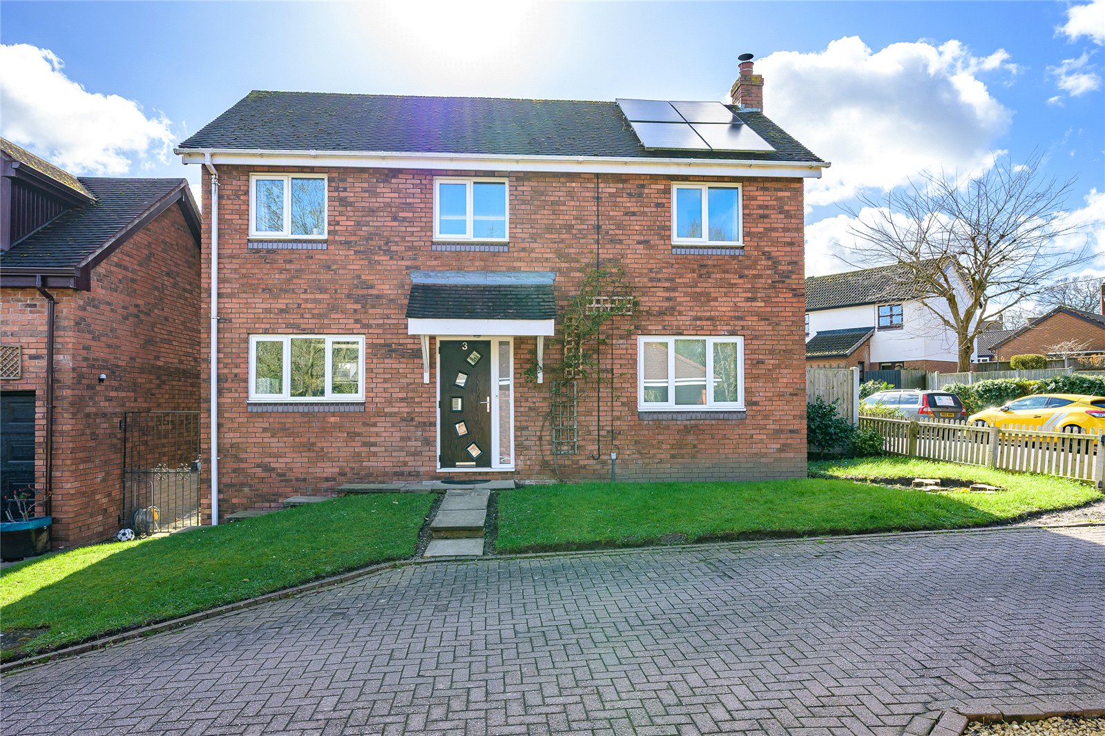 Ferndale Drive, Priorslee, Telford, TF2 - DB Roberts