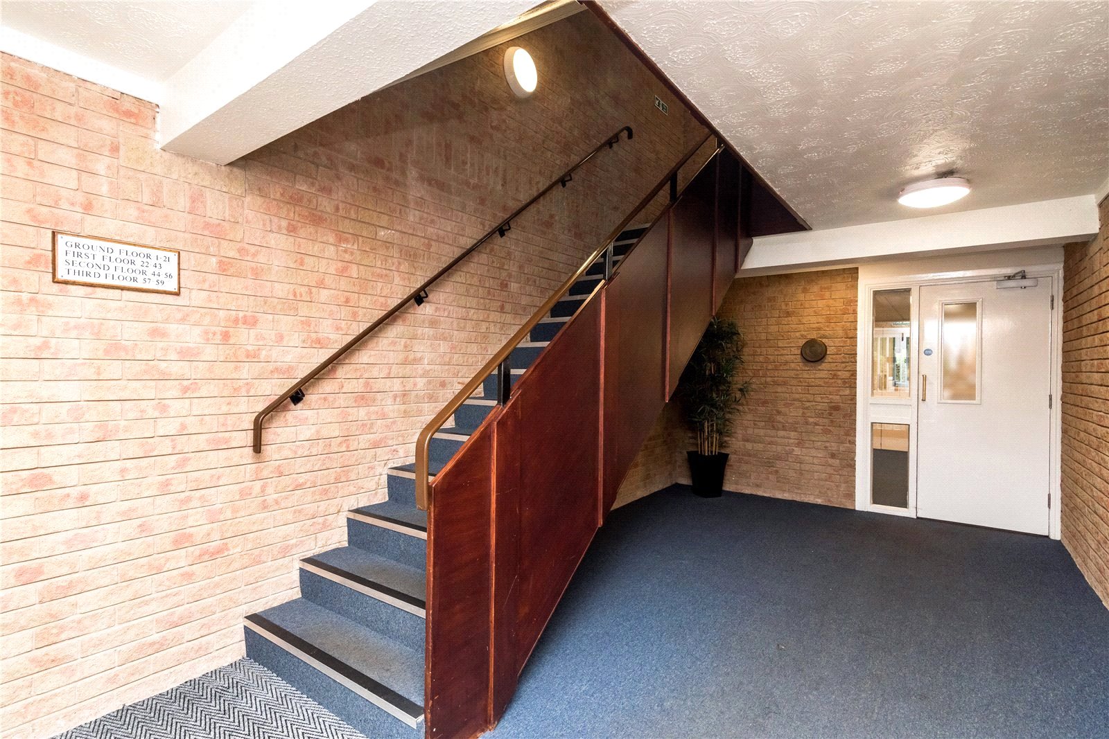 Grosvenor Park, Pennhouse Avenue, Wolverhampton, WV4 - DB Roberts