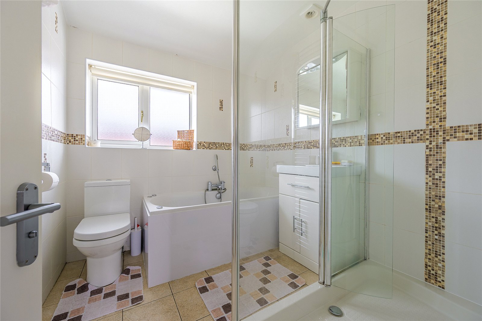 Milldale Crescent, Fordhouses, Wolverhampton, WV10 - DB Roberts