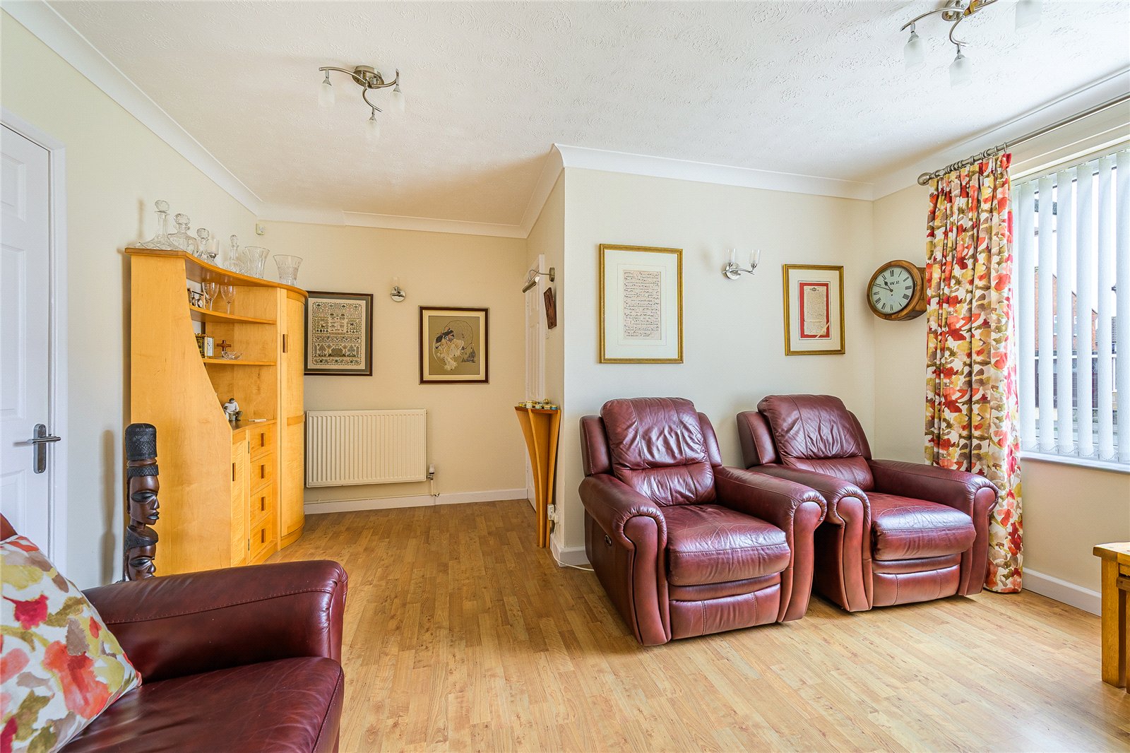 Milldale Crescent, Fordhouses, Wolverhampton, WV10 - DB Roberts