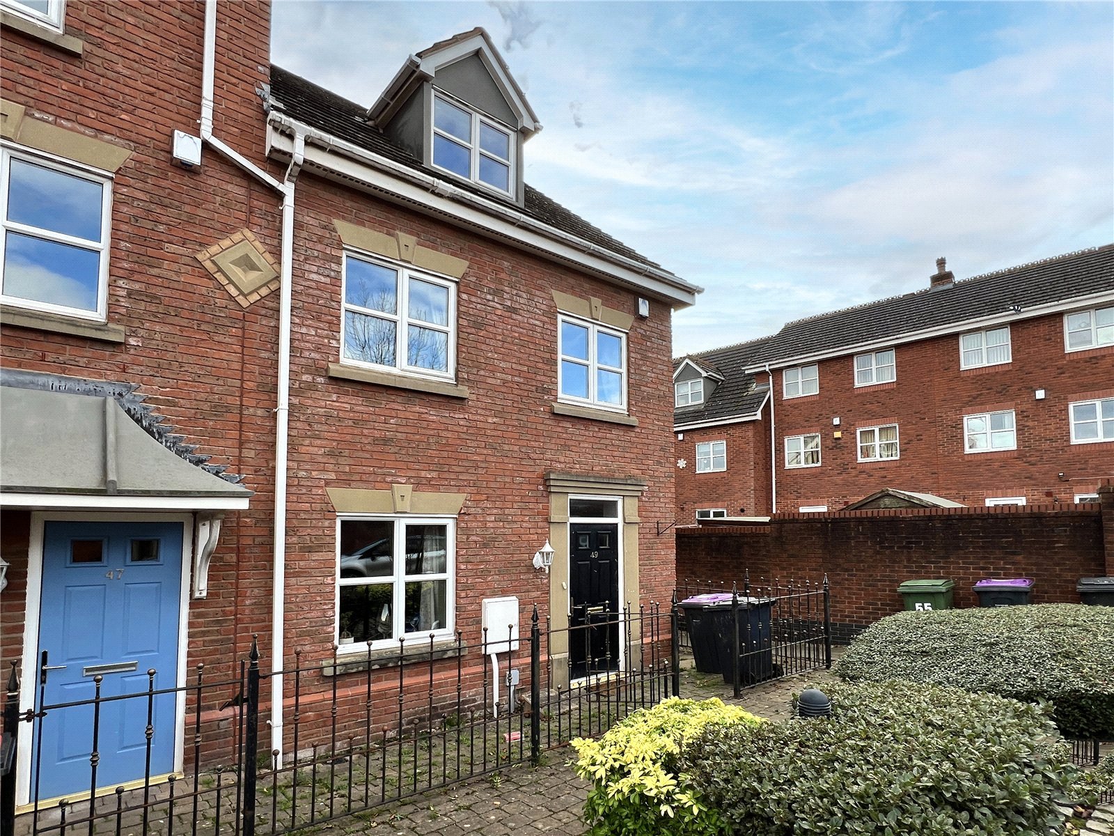 Gatcombe Way, Priorslee, Telford, TF2 - DB Roberts