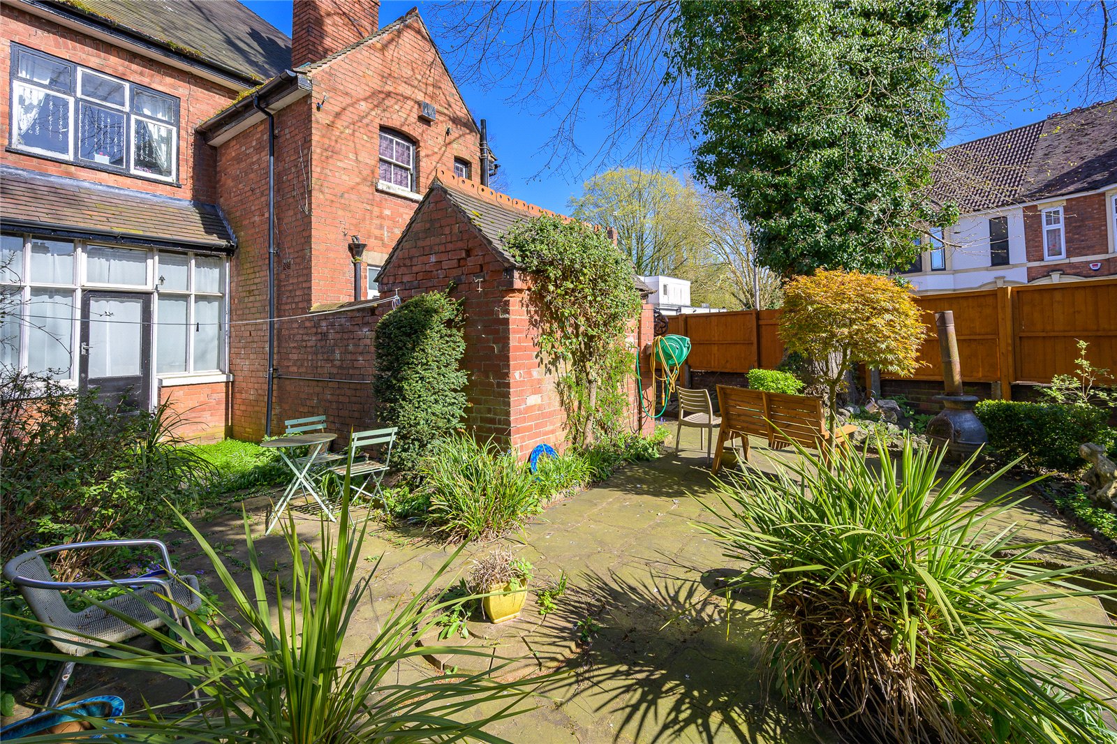 Tettenhall Road, Tettenhall, Wolverhampton, WV6 - DB Roberts