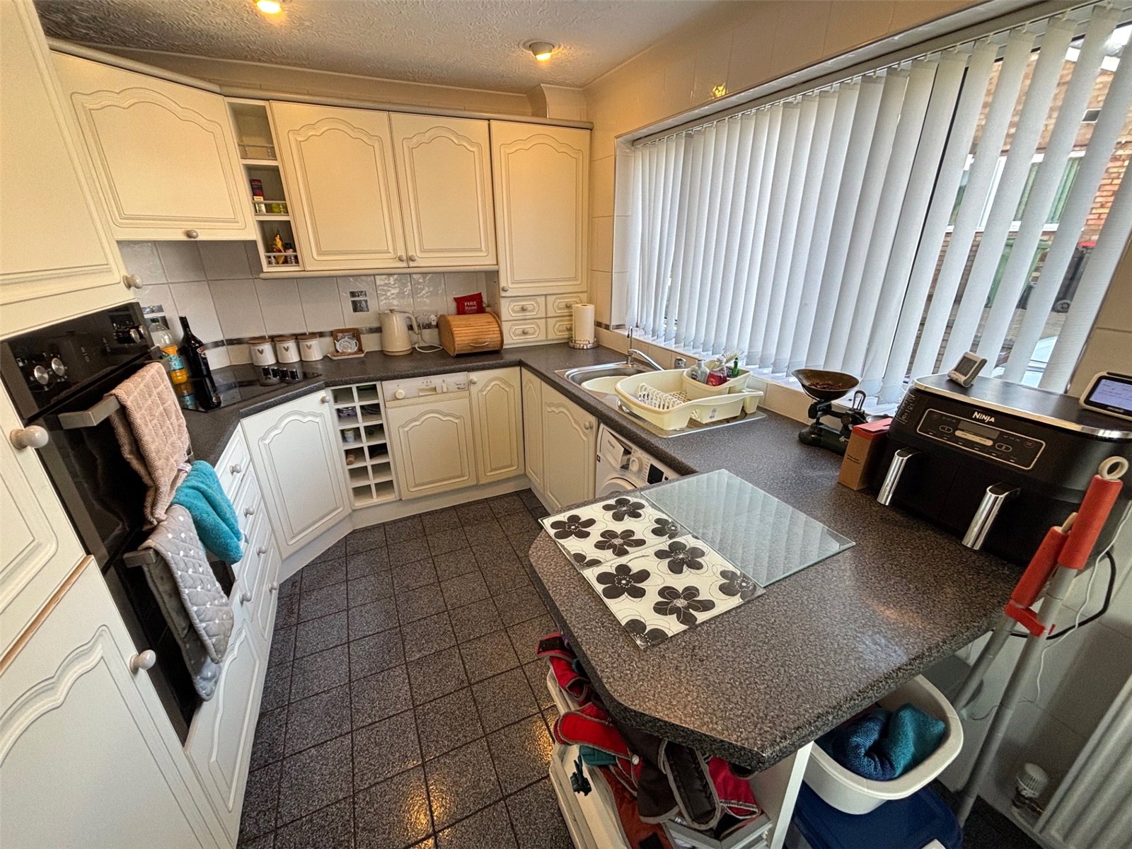 Oldcroft, Oakengates, Telford, TF2 - DB Roberts