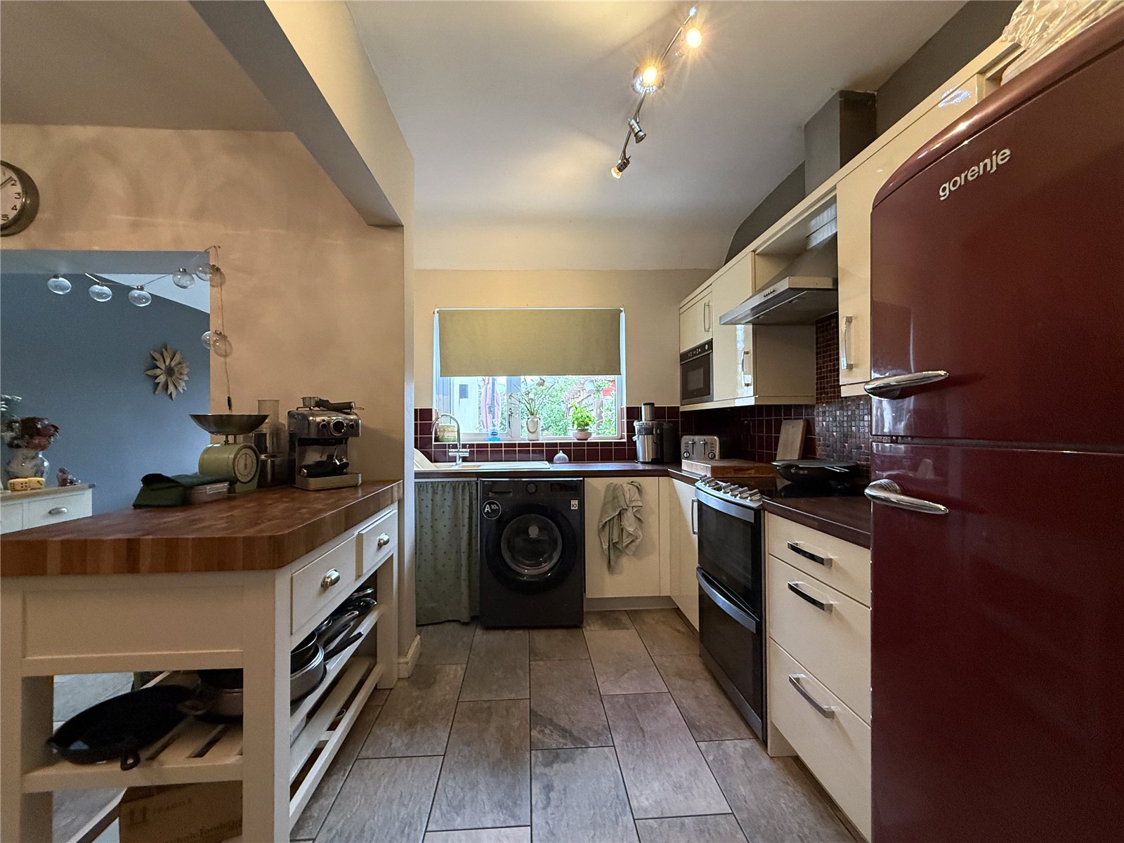 Sundorne Crescent, Sundorne, Shrewsbury, SY1 - DB Roberts
