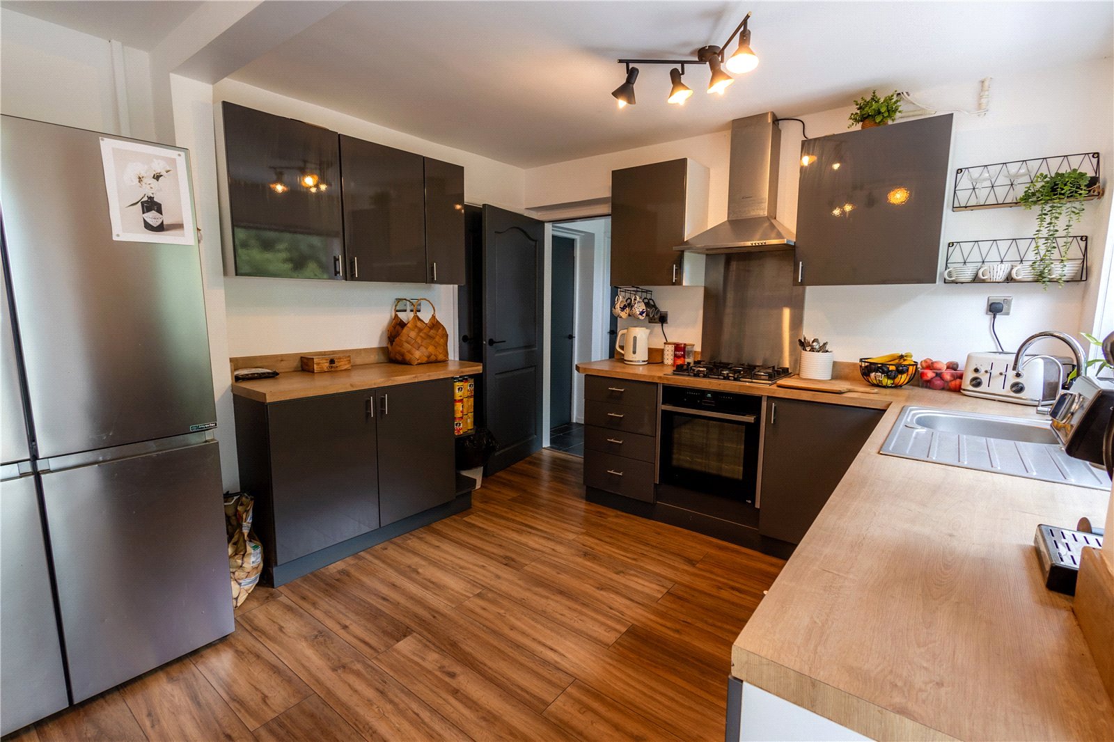 Lydbury Close, Stirchley, Telford, TF3 - DB Roberts