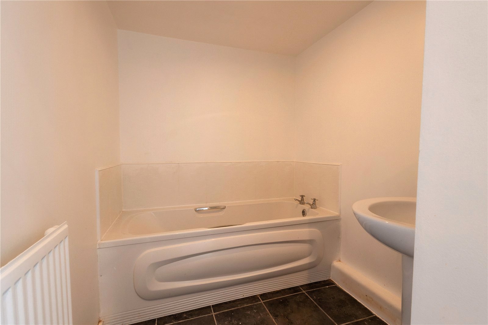 Lydbury Close, Stirchley, Telford, TF3 - DB Roberts