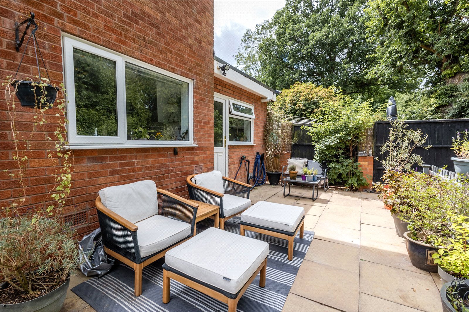 Lydbury Close, Stirchley, Telford, TF3 - DB Roberts