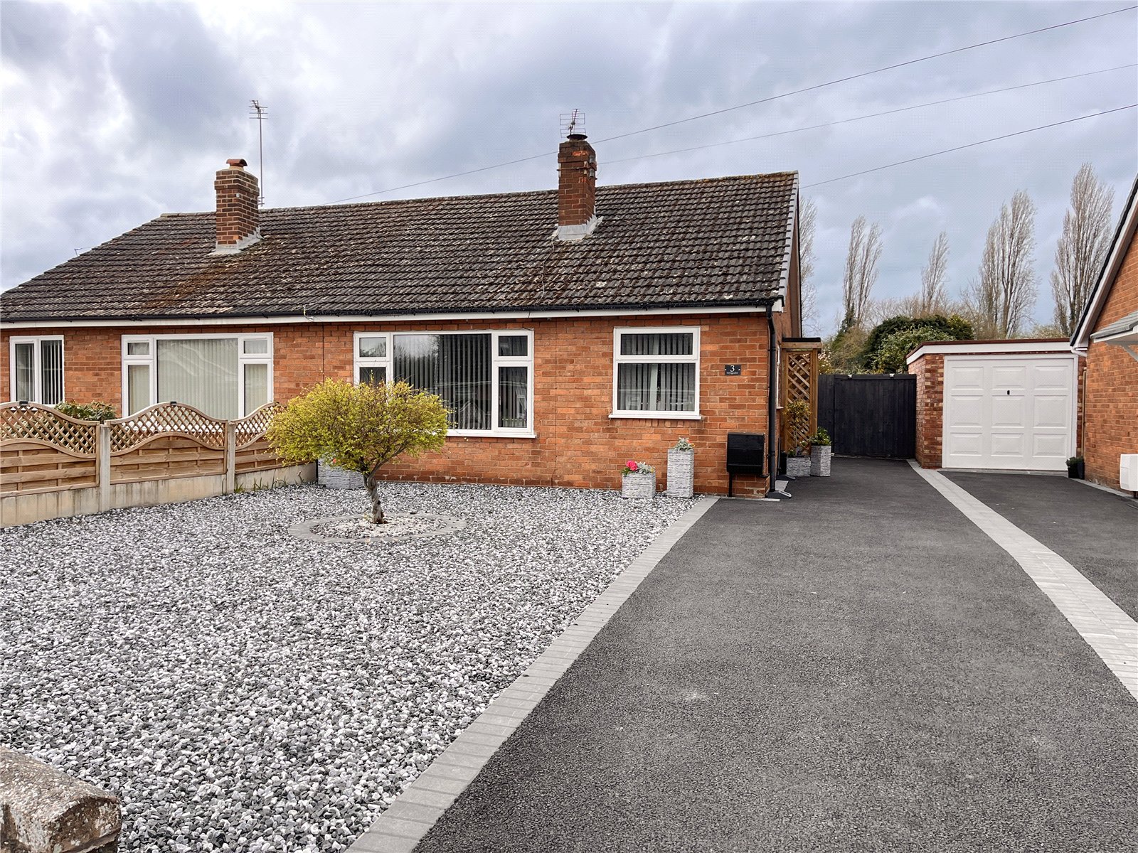 Bromfield Drive, Shrewsbury, Shropshire, SY3 - DB Roberts