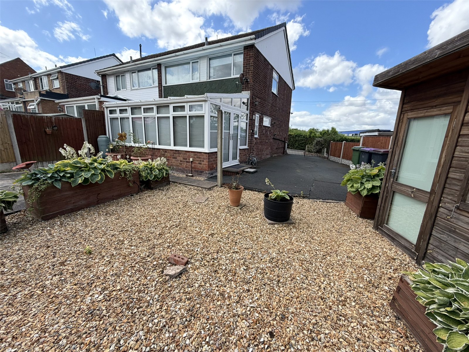 Teagues Crescent, Trench, Telford, TF2 - DB Roberts